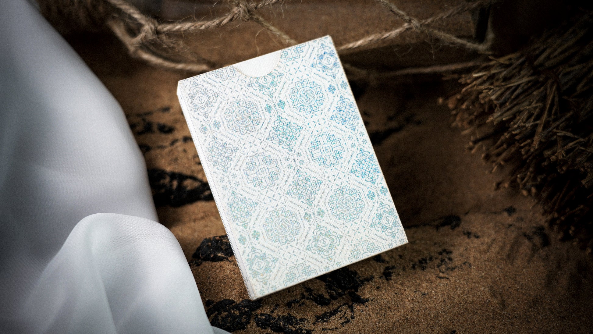 The Silk Wooden Boxset by Ark Playing Cards –