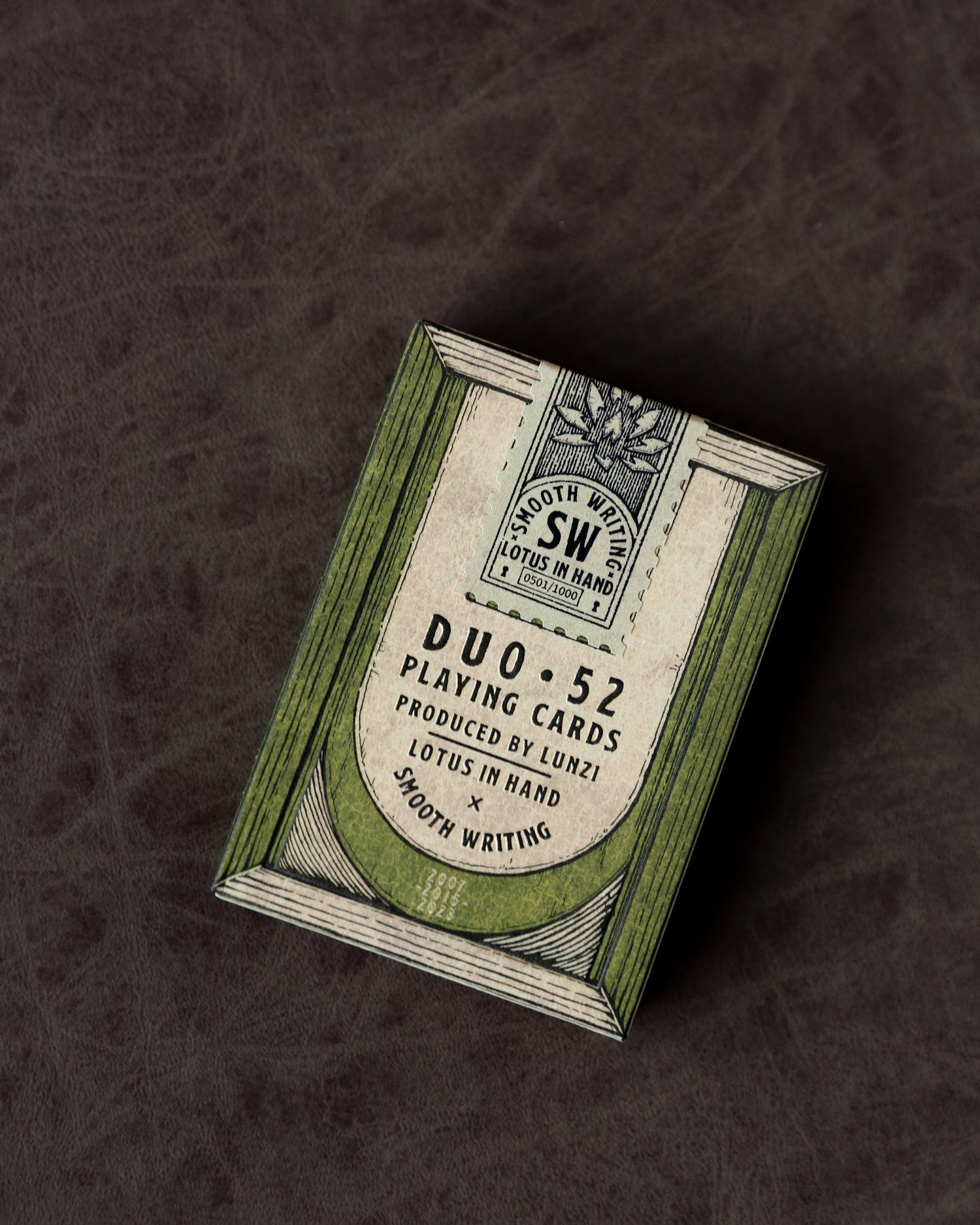 Duo52 Playing Cards by Smooth Writing & Lotusinhand