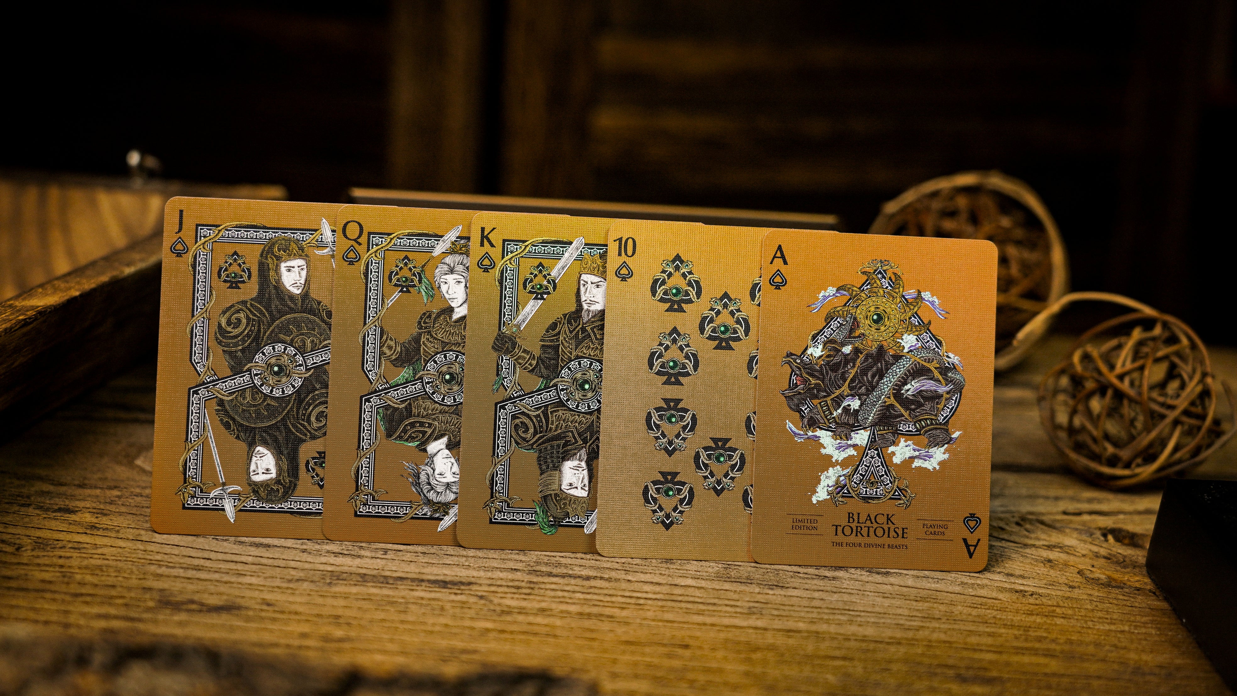 Bicycle cards discount black and gold